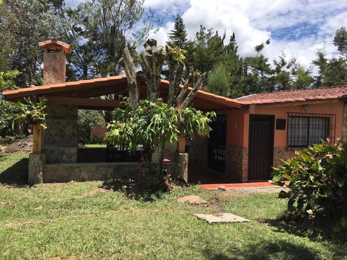 La Casa De Piedra Villa Guatapé Kültér fotó