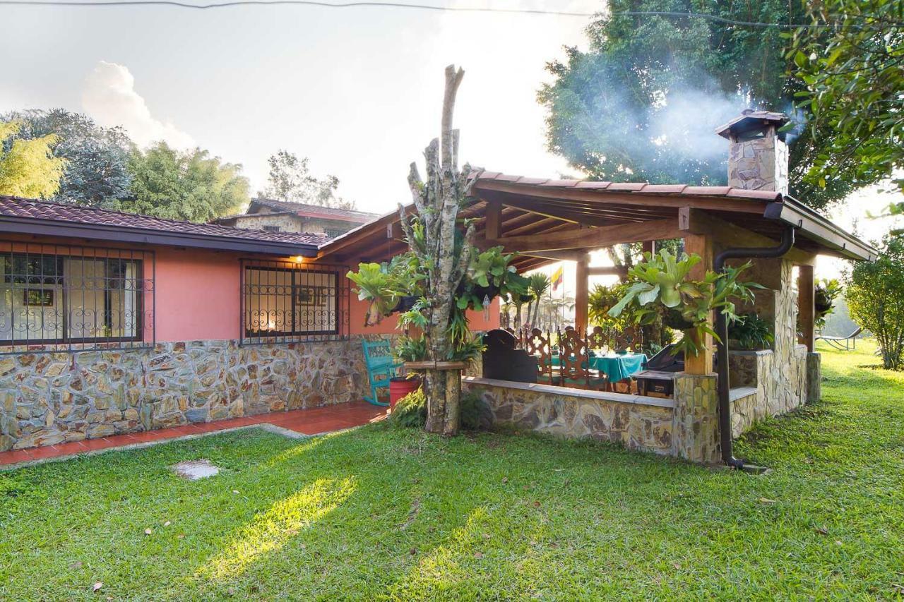 La Casa De Piedra Villa Guatapé Kültér fotó