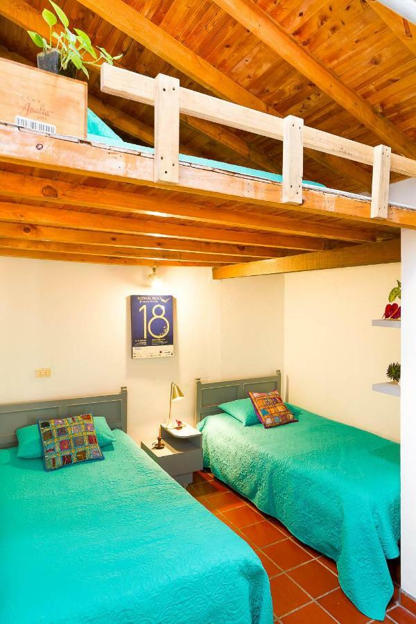 La Casa De Piedra Villa Guatapé Kültér fotó