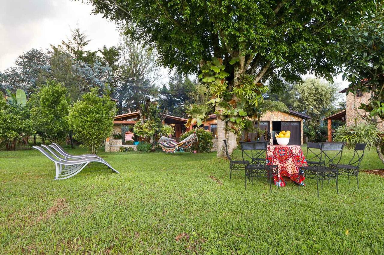 La Casa De Piedra Villa Guatapé Kültér fotó